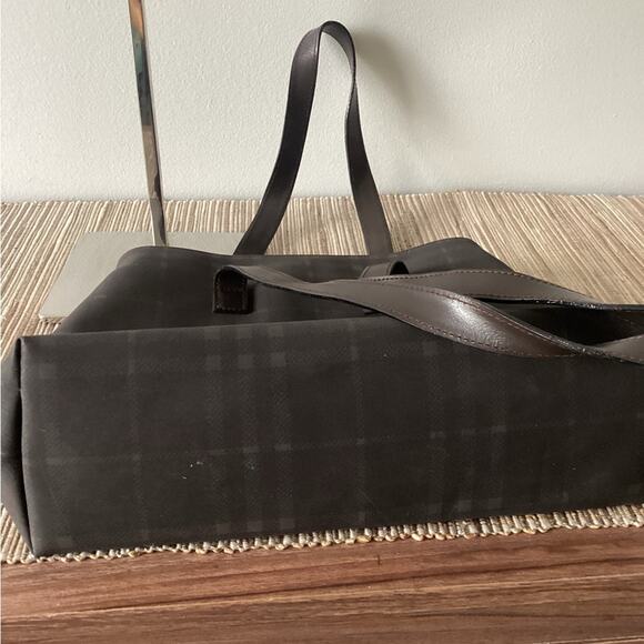 Burberry Dark Brown Check—Nylon Leather Strap Tote Bag Designer Purse - Picture 4 of 8
